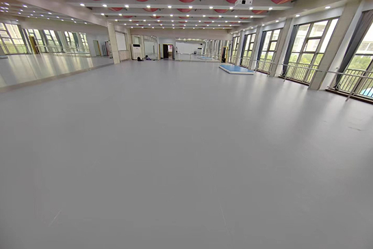 舞蹈室的 “隐形守护者”：舞蹈专用地胶，