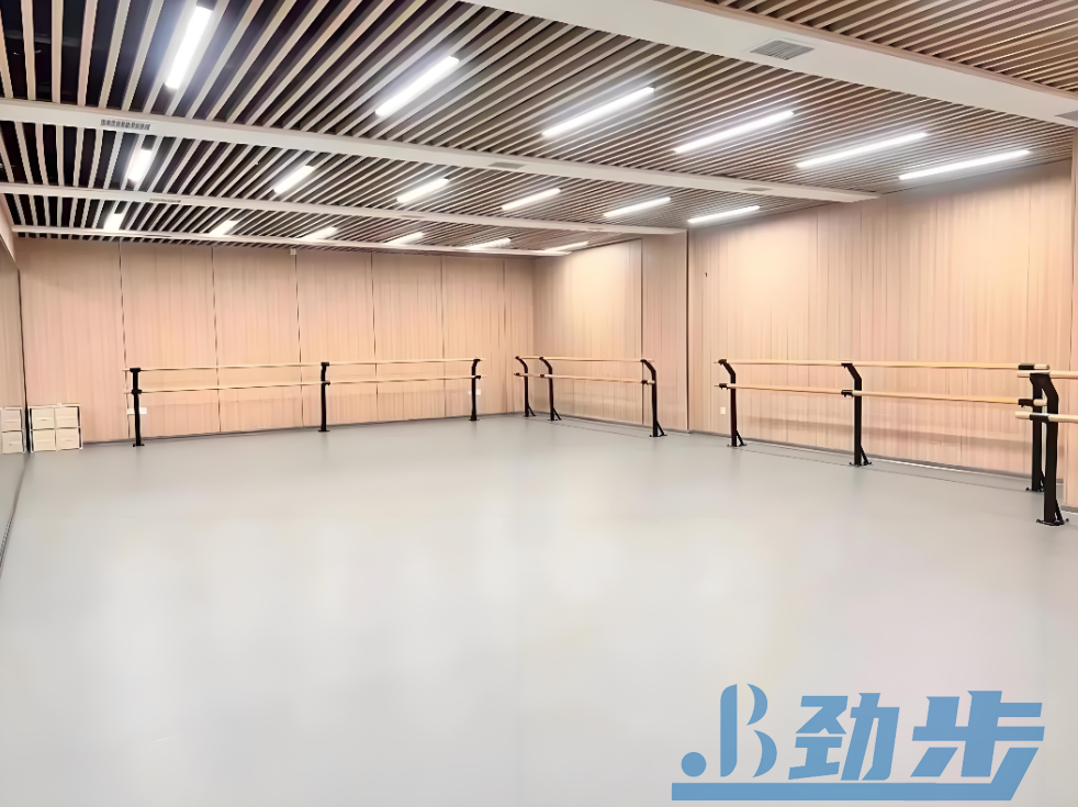 舞蹈地板胶多少钱一平方 舞蹈地板胶多少钱一平方