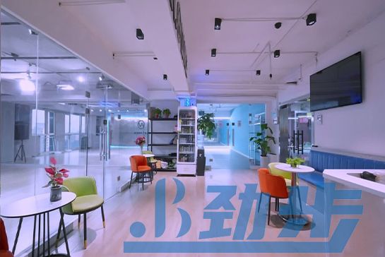 舞蹈地板胶多少钱一平方
